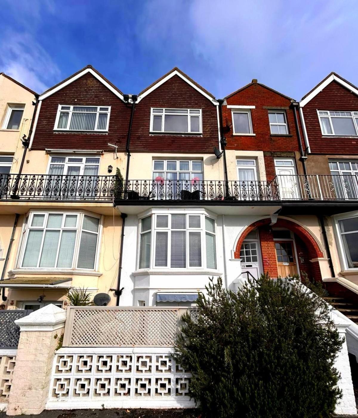 Seaview 2 Bedroom Apartment Littlehampton Kültér fotó